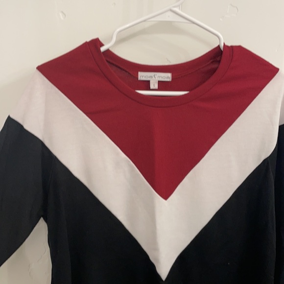 Casual Long-sleeve - Picture 2 of 3